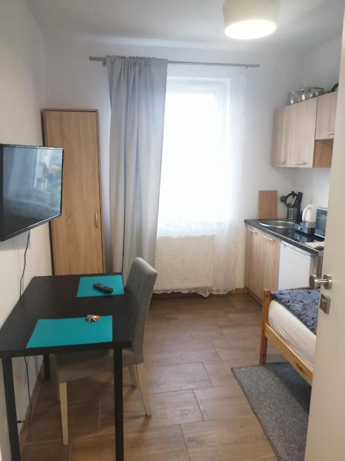 Pokoje - Studio Gliwice I Przy Onkologii Szoba fotó
